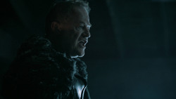 extant_GameOfThrones_6x01-TheRedWoman_0613