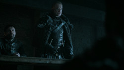 extant_GameOfThrones_6x01-TheRedWoman_0624