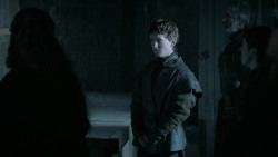extant_GameOfThrones_6x01-TheRedWoman_0659