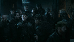 extant_GameOfThrones_6x01-TheRedWoman_0701