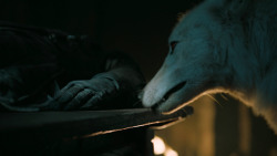 extant_GameOfThrones_6x01-TheRedWoman_0712