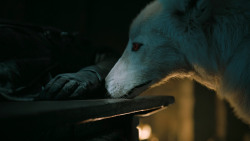 extant_GameOfThrones_6x01-TheRedWoman_0715