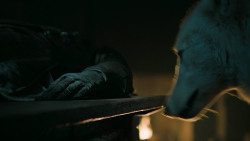 extant_GameOfThrones_6x01-TheRedWoman_0717
