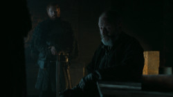 extant_GameOfThrones_6x01-TheRedWoman_0719