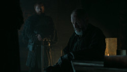 extant_GameOfThrones_6x01-TheRedWoman_0722
