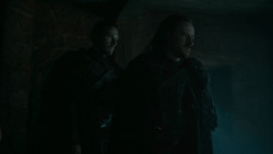 extant_GameOfThrones_6x01-TheRedWoman_0756