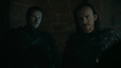 extant_GameOfThrones_6x01-TheRedWoman_0800