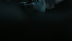 extant_GameOfThrones_6x01-TheRedWoman_0848