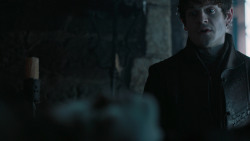 extant_GameOfThrones_6x01-TheRedWoman_0870