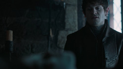 extant_GameOfThrones_6x01-TheRedWoman_0876