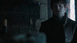 extant_GameOfThrones_6x01-TheRedWoman_0878