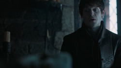 extant_GameOfThrones_6x01-TheRedWoman_0880