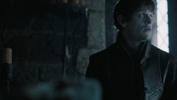 extant_GameOfThrones_6x01-TheRedWoman_0883