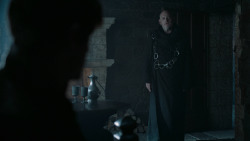 extant_GameOfThrones_6x01-TheRedWoman_0884