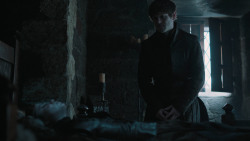 extant_GameOfThrones_6x01-TheRedWoman_0916