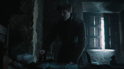 extant_GameOfThrones_6x01-TheRedWoman_0918