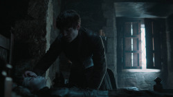 extant_GameOfThrones_6x01-TheRedWoman_0920