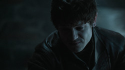 extant_GameOfThrones_6x01-TheRedWoman_0956
