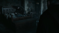 extant_GameOfThrones_6x01-TheRedWoman_0964