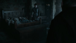 extant_GameOfThrones_6x01-TheRedWoman_0972