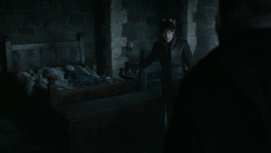 extant_GameOfThrones_6x01-TheRedWoman_0976