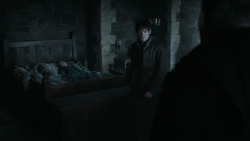 extant_GameOfThrones_6x01-TheRedWoman_0977
