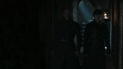 extant_GameOfThrones_6x01-TheRedWoman_1008