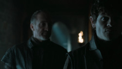 extant_GameOfThrones_6x01-TheRedWoman_1017