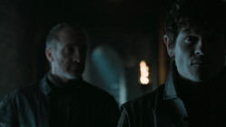extant_GameOfThrones_6x01-TheRedWoman_1019