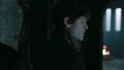 extant_GameOfThrones_6x01-TheRedWoman_1021