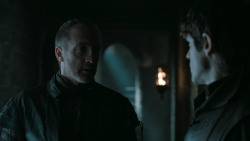 extant_GameOfThrones_6x01-TheRedWoman_1028
