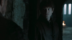 extant_GameOfThrones_6x01-TheRedWoman_1043
