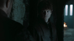 extant_GameOfThrones_6x01-TheRedWoman_1058