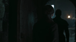 extant_GameOfThrones_6x01-TheRedWoman_1066