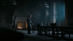 extant_GameOfThrones_6x01-TheRedWoman_1076