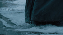 extant_GameOfThrones_6x01-TheRedWoman_1215