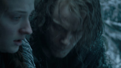extant_GameOfThrones_6x01-TheRedWoman_1324