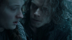 extant_GameOfThrones_6x01-TheRedWoman_1325