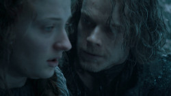 extant_GameOfThrones_6x01-TheRedWoman_1326