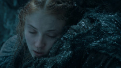 extant_GameOfThrones_6x01-TheRedWoman_1369
