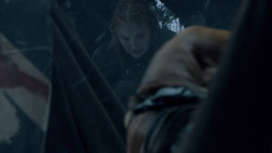 extant_GameOfThrones_6x01-TheRedWoman_1479