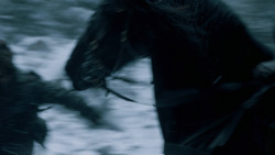 extant_GameOfThrones_6x01-TheRedWoman_1480