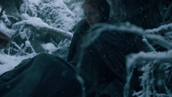 extant_GameOfThrones_6x01-TheRedWoman_1488