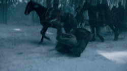 extant_GameOfThrones_6x01-TheRedWoman_1527