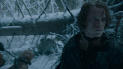 extant_GameOfThrones_6x01-TheRedWoman_1571