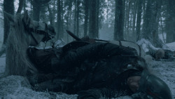 extant_GameOfThrones_6x01-TheRedWoman_1631
