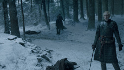 extant_GameOfThrones_6x01-TheRedWoman_1711