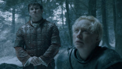 extant_GameOfThrones_6x01-TheRedWoman_1815