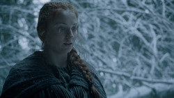 extant_GameOfThrones_6x01-TheRedWoman_1826