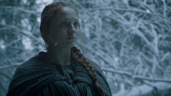 extant_GameOfThrones_6x01-TheRedWoman_1870
